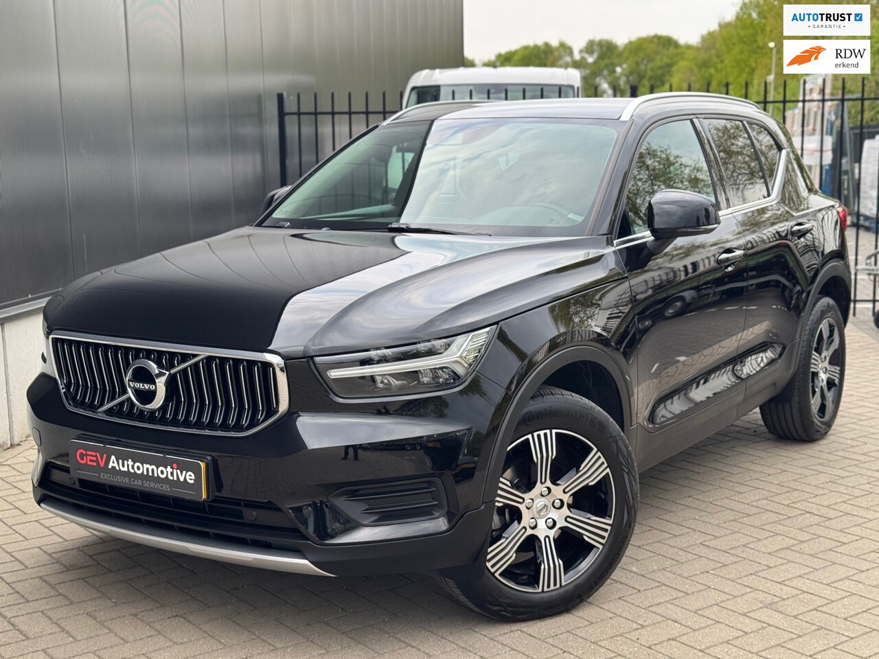 Volvo XC40 - 1.5 T3 Inscription Adap.Cruise | Camera | Line-assist |Stoelverwarming - AutoWereld.nl