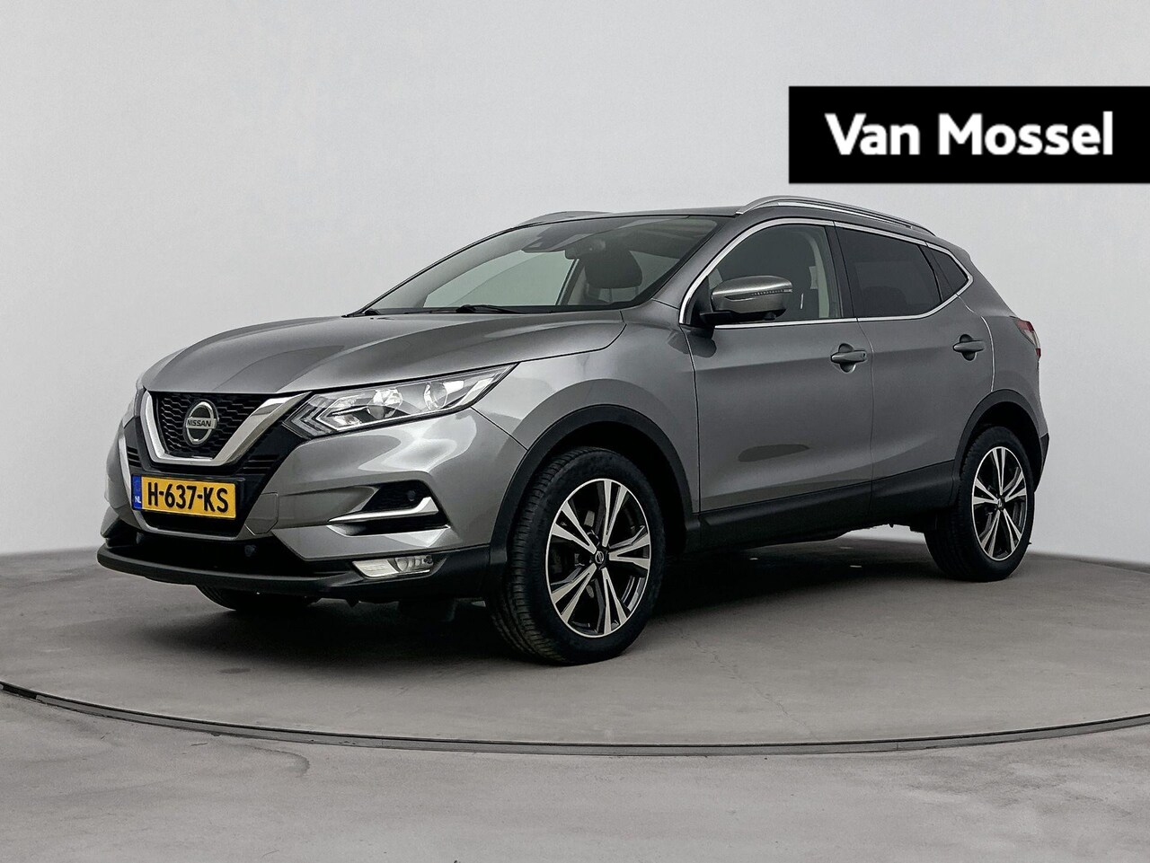 Nissan Qashqai - 1.3 DIG-T N-Connecta | Panorama dak | Navigatie | Cruise control | Lichtmetalen velgen - AutoWereld.nl