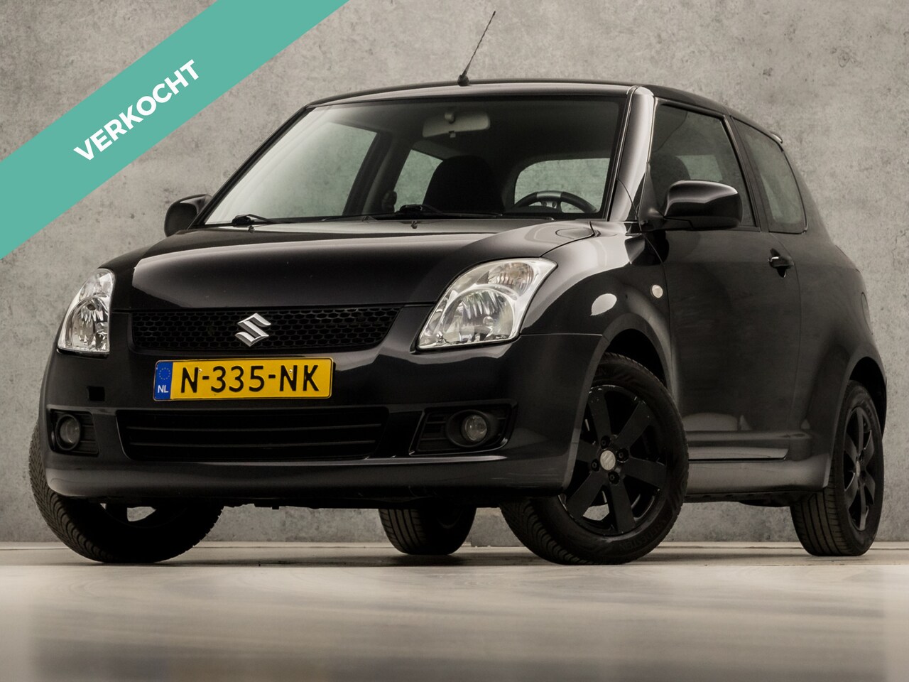 Suzuki Swift - 1.3 Black Edition (CLIMATE, STOELVERWARMING, LM VELGEN, SPORTSTOELEN, NIEUWE APK, MULTIFUN - AutoWereld.nl