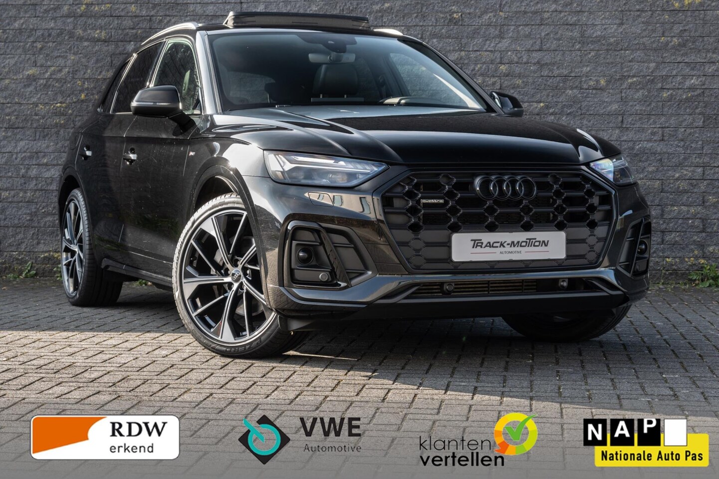 Audi Q5 - 50 TFSI e RS stoelen pano S edition Plug in Hybride - AutoWereld.nl