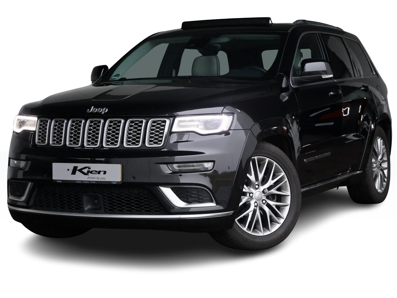 Jeep Grand Cherokee - 3.0 CRD Summit | EX BPM | Ivory leer | Pano | Luchtvering | ACC | Stoel- & stuurverwarming - AutoWereld.nl