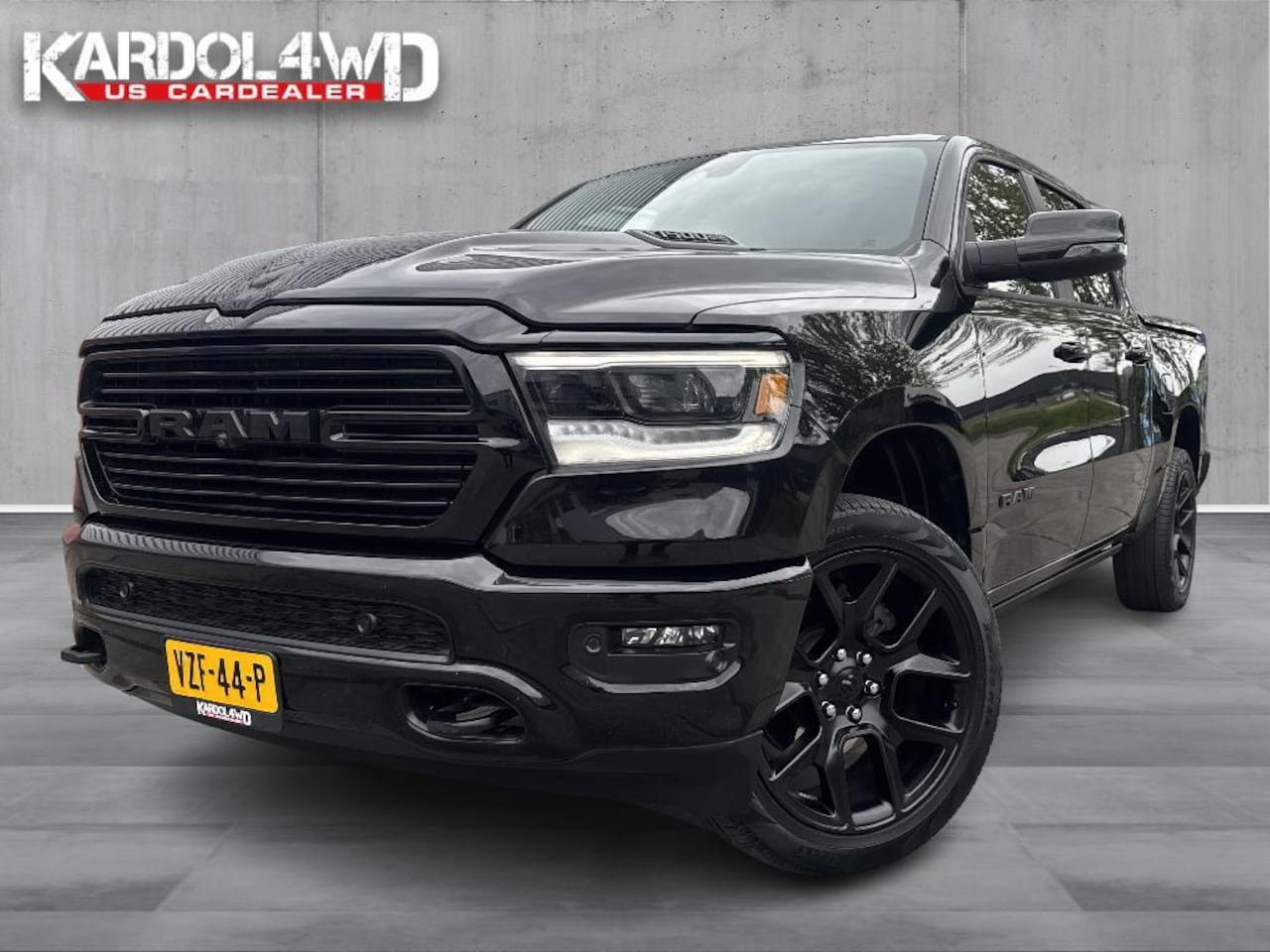 Dodge Ram 1500 - 5.7 V8 4x4 Crew Cab Laramie GT | Virtual cockpit | Panoramadak | Trekhaak 13-polig | LPG | - AutoWereld.nl