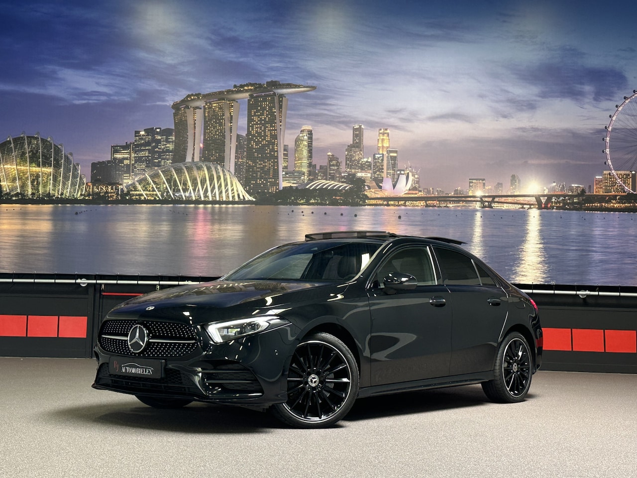 Mercedes-Benz A-klasse - A250e Limo AMG &- Night |Sfeer|Panorama|360Camera|Keyless - AutoWereld.nl