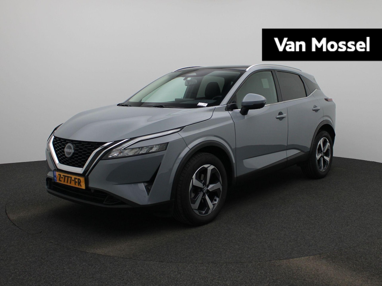 Nissan Qashqai - 1.3 MHEV Xtronic N-Connecta | Panoramadak - AutoWereld.nl