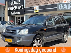 Hyundai Santa Fe - 2.0i-16V Dynamic Motion