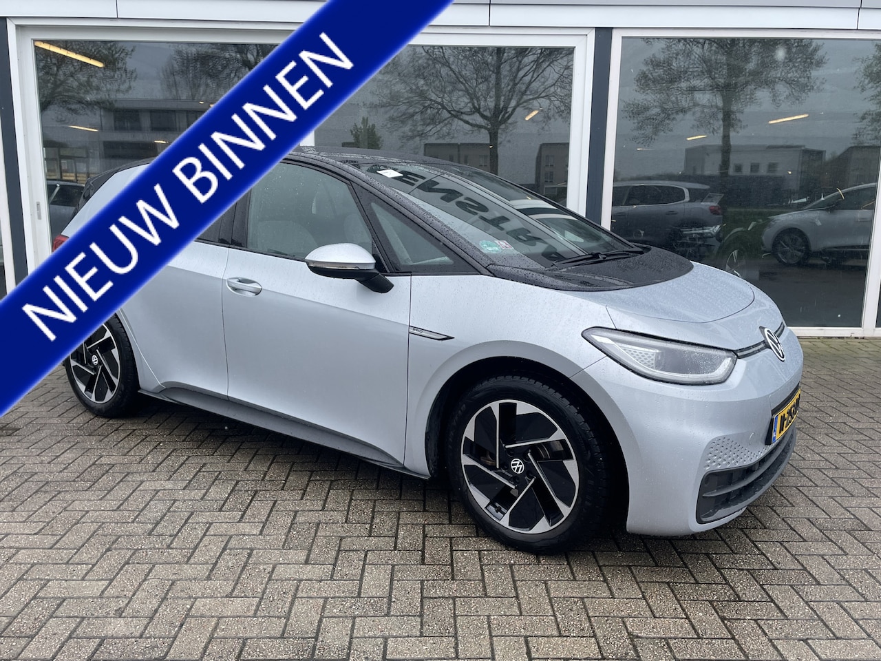 Volkswagen ID.3 - Pro 58 kWh 50% deal 8.475,- ACTIE Stoelverwarming / Carplay / Camera / Cruise / LMV - AutoWereld.nl