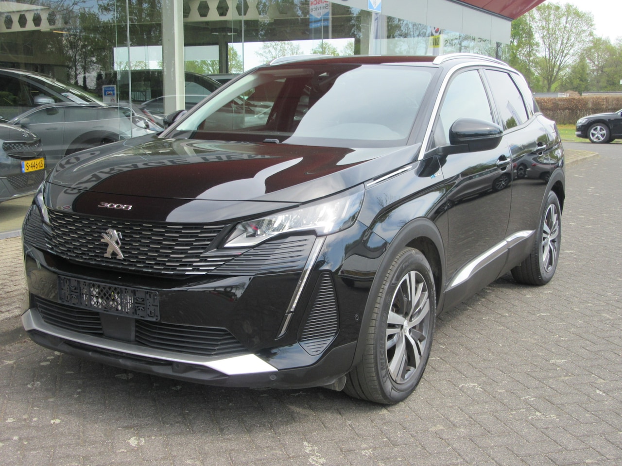 Peugeot 3008 - 1.6 HYbrid4 Allure Facelift , NAVI,LED,CAMERA (occasion) 200 PK - AutoWereld.nl
