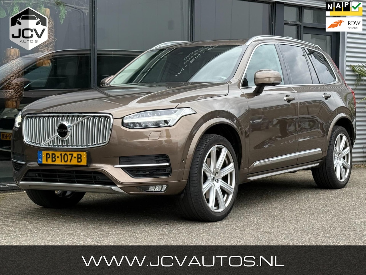Volvo XC90 - 2.0 D4 Inscription 7-ZITTER/PANO/LEER - AutoWereld.nl