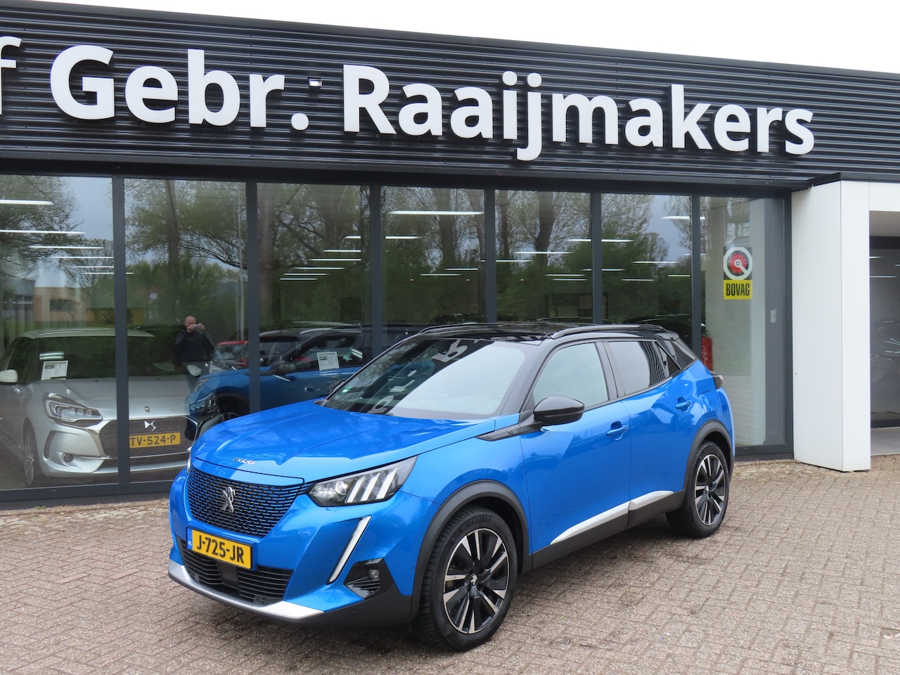 Peugeot e-2008 - EV GT 50 kWh *LED*Panoramadak*ACC*EXPORT* - AutoWereld.nl