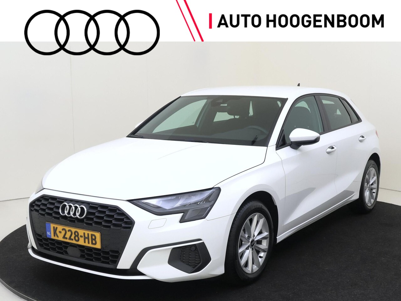 Audi A3 Sportback - 30 TFSI Pro Line | CarPlay | Cruise control | Draadloze telefoonlader | Lane- en frontassi - AutoWereld.nl