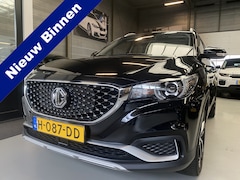 MG ZS - EV Luxury 45 kWh Pano, Camera