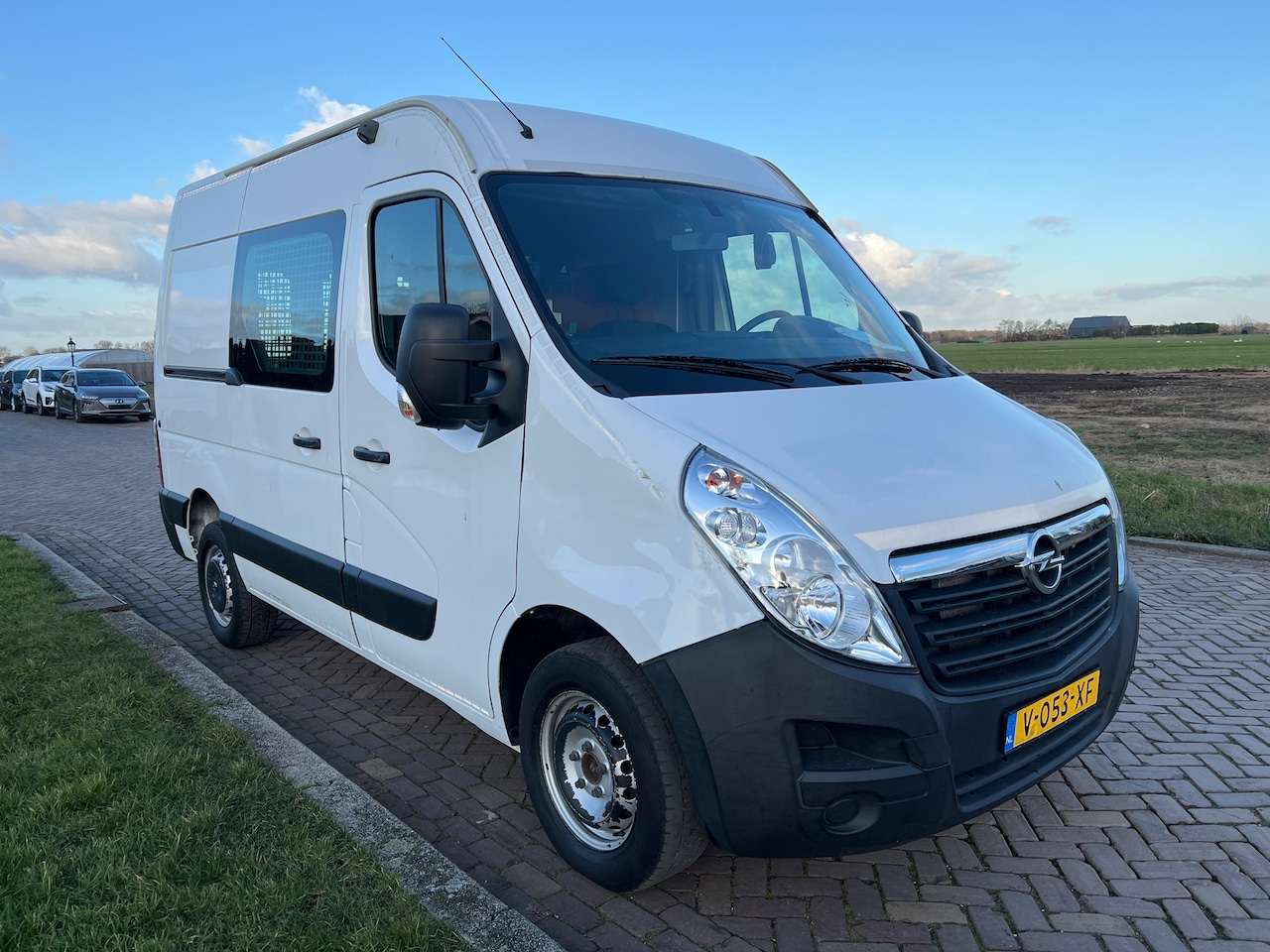 Opel Movano - 2.3 CDTI BiTurbo L1H1 Aut. 125kW AC ***DPF FILTER BROKEN*** - AutoWereld.nl