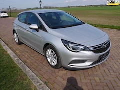 Opel Astra - 1.6 CDTI Business+ AC NAVI * MARGE CAR