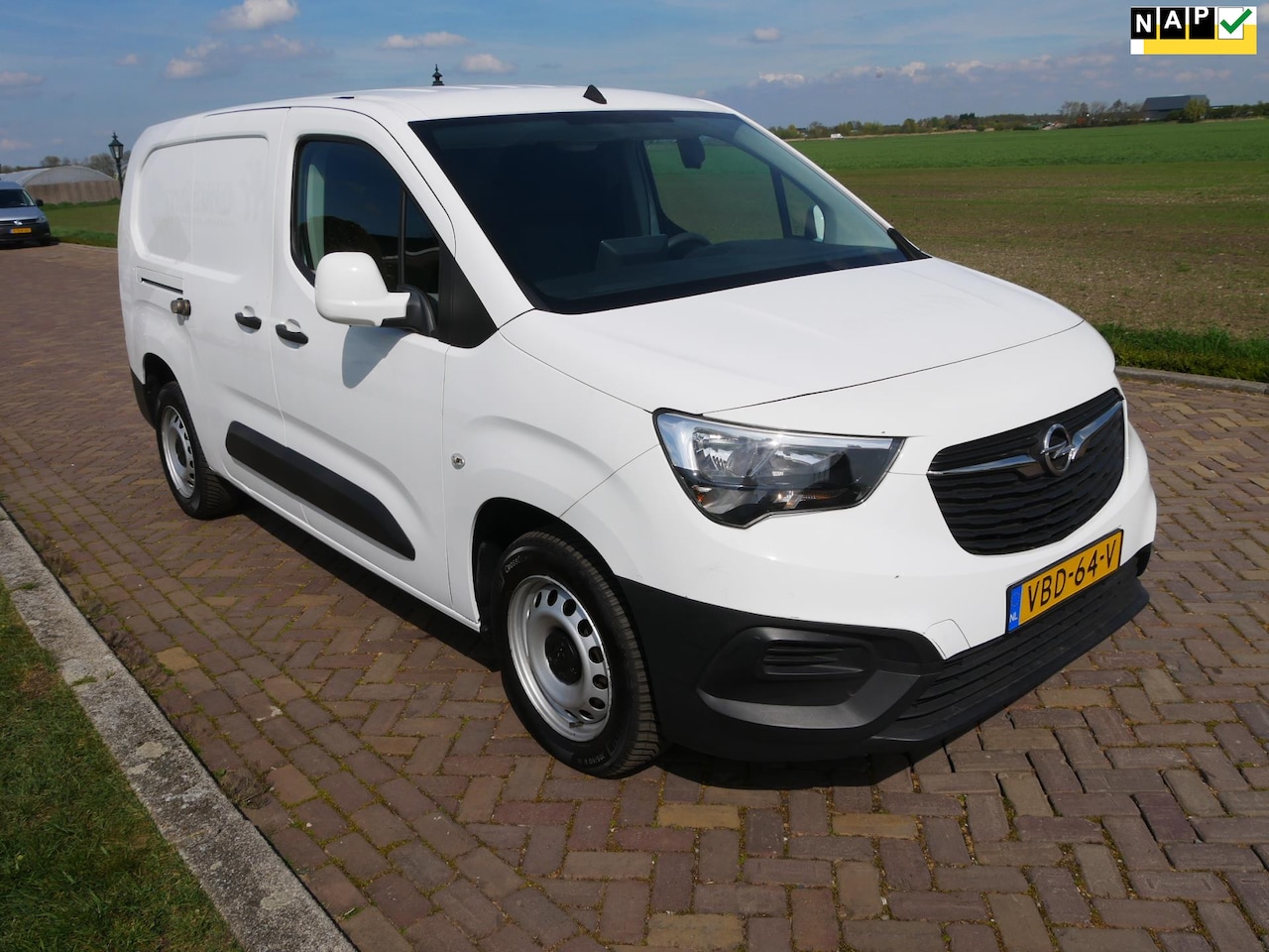 Opel Combo - 1.6D L2H1 Edition 73kW AC NAV ** PROBLEM WITH BRAKES ** - AutoWereld.nl