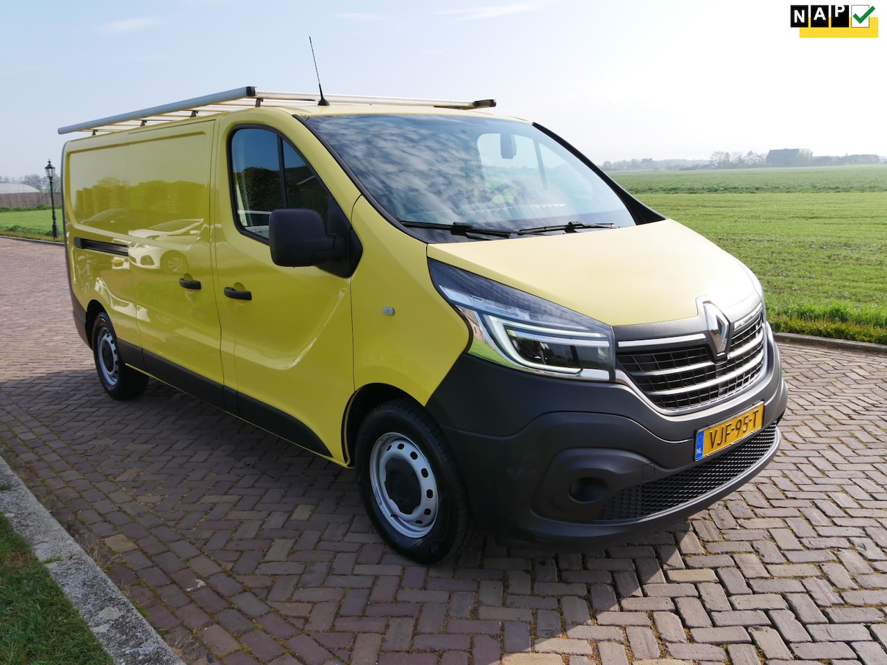 Renault Trafic - 2.0 dCi 120 T29 L2H1 Comfort AC CRUISE ** 11999 EX BTW ** - AutoWereld.nl