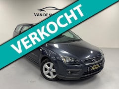 Ford Focus Wagon - 1.6-16V Futura AUTOMAAT/CRUISE/AIRCO/NAP