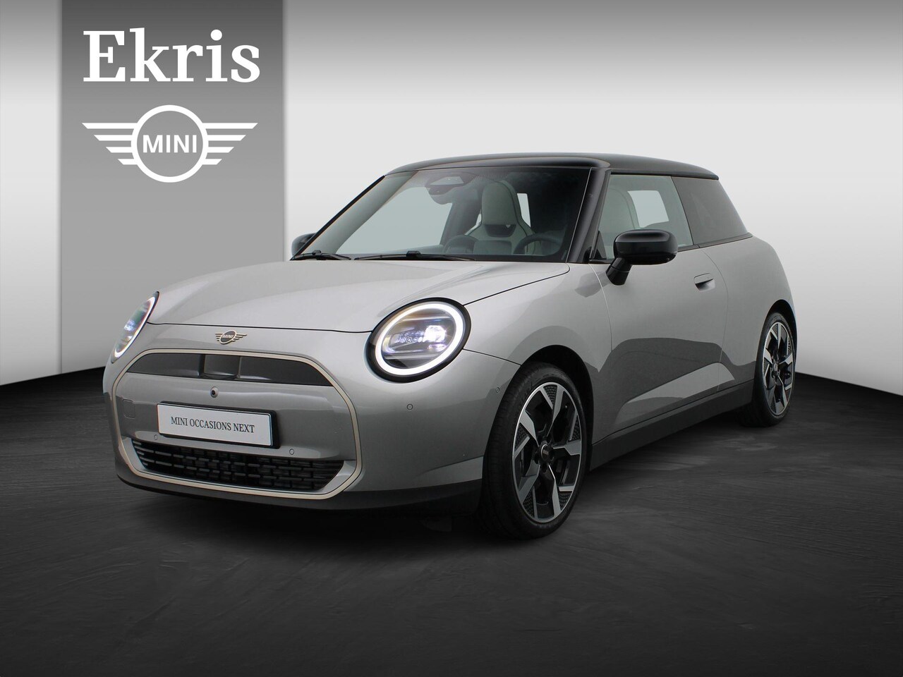 MINI Cooper - 3-Deurs E Pakket L + Glazen panoramadak + Parking Assistant Plus + Harman Kardon + Elektri - AutoWereld.nl
