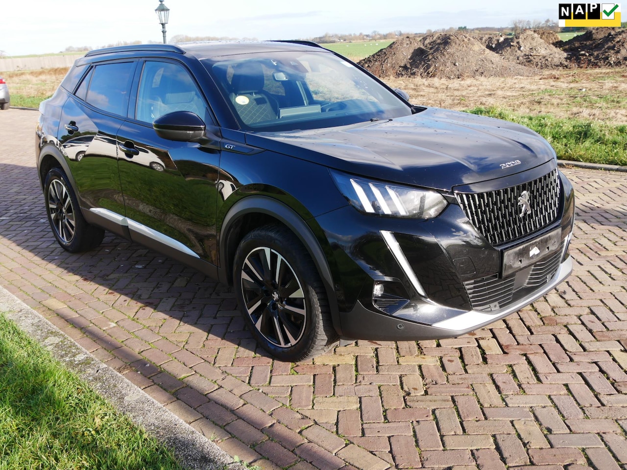 Peugeot 2008 - 1.5 BlueHDi GT PACK AUT. LED NAV ** 13999 NETTO ** - AutoWereld.nl