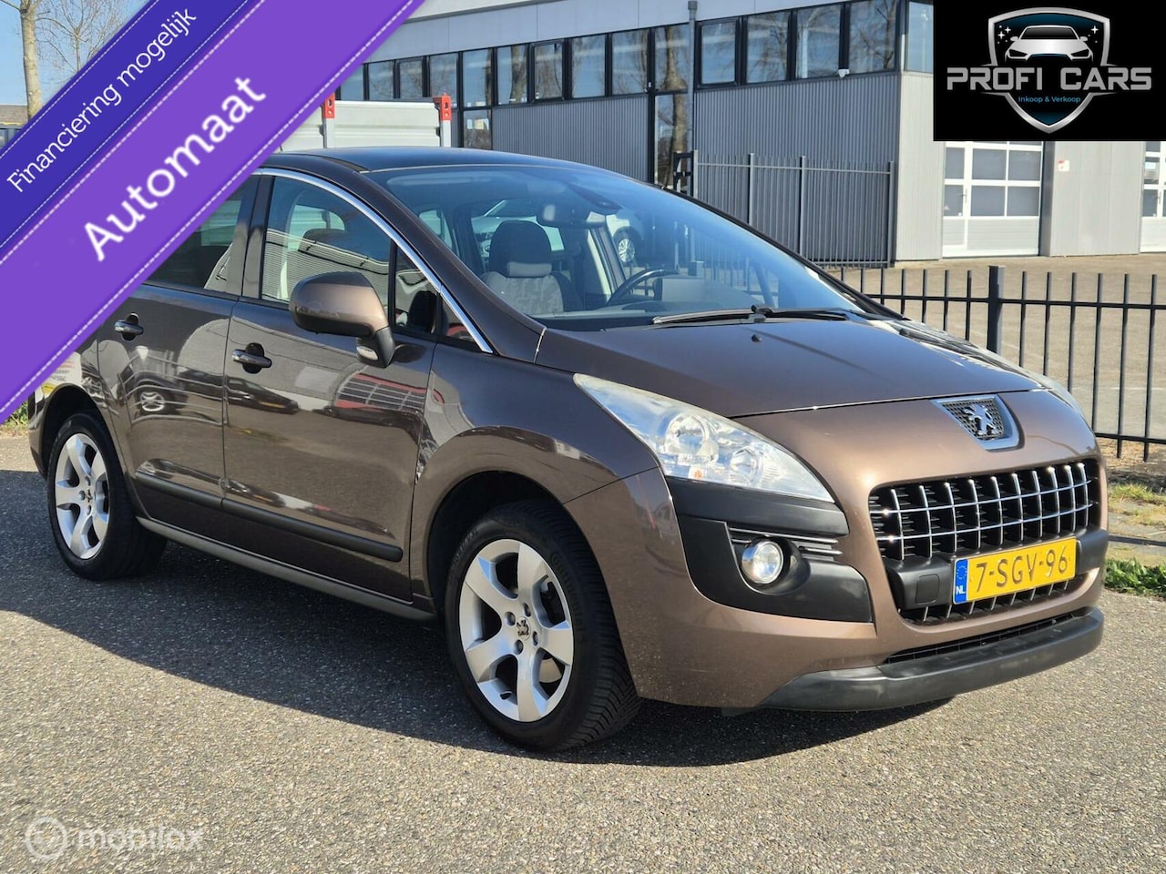 Peugeot 3008 - 1.6 THP Automaat Pano Trekhaak - AutoWereld.nl