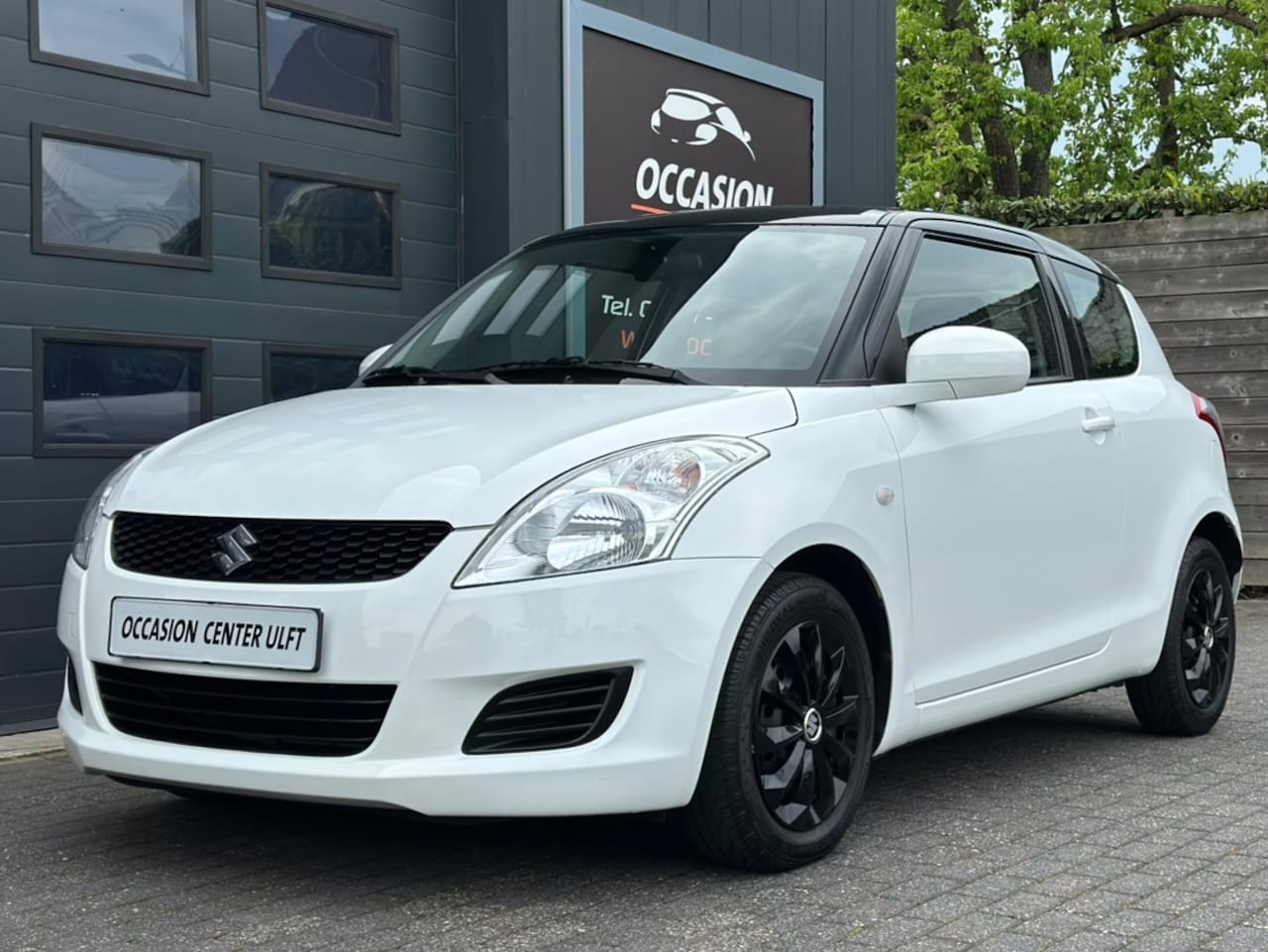 Suzuki Swift - BLACK WHITE EDITION / AIRCO / EL PAKKET ... - AutoWereld.nl
