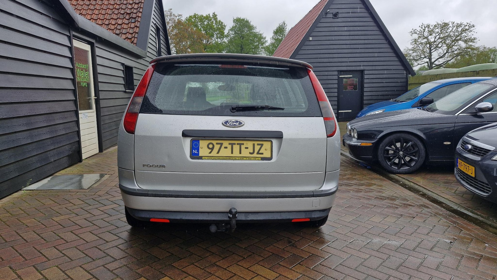 Ford Focus Wagon - 2.0-16V Rally Edition 2.0-16V Rally Edition (Trekhaak / 1400 KG Trekgewicht / Airco / Cruise / 17 Inch / Goed ri