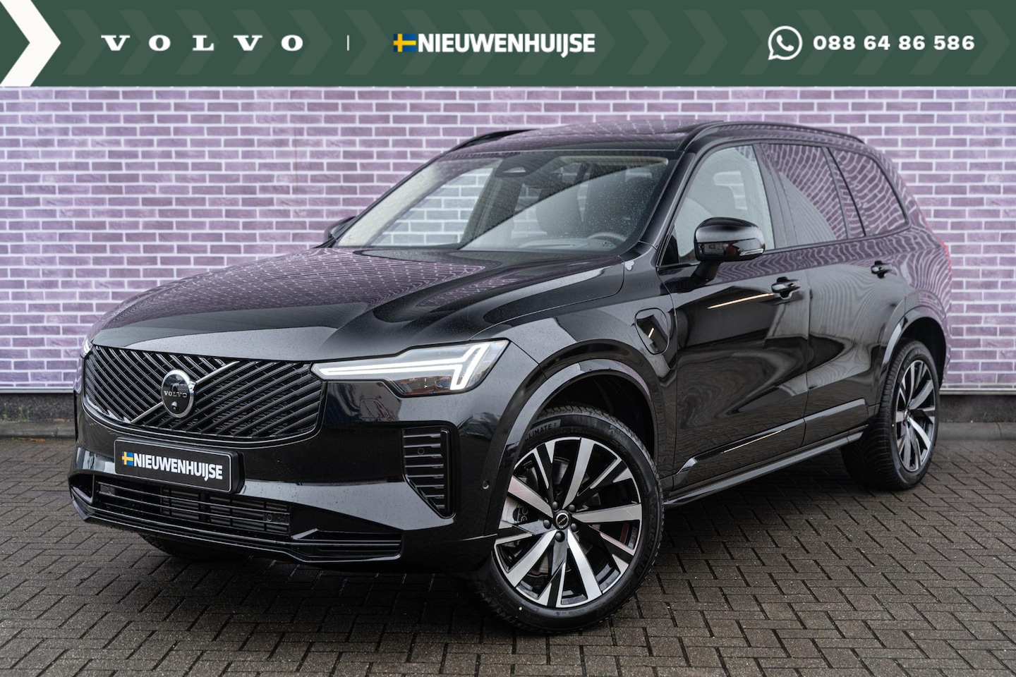 Volvo XC90 - T8 Plug-in hybrid AWD Plus Dark - Nieuw model - | Elektr. Panoramadak | Head-up Display | - AutoWereld.nl