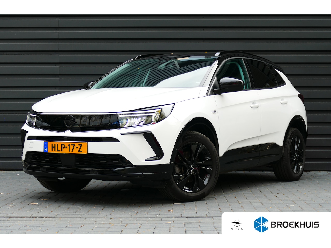 Opel Grandland - 1.2 TURBO 130PK GS Level 4 AUTOMAAT / NAVI / LED / CLIMA / PDC / 18"LMV / CAMERA / AGR / K - AutoWereld.nl