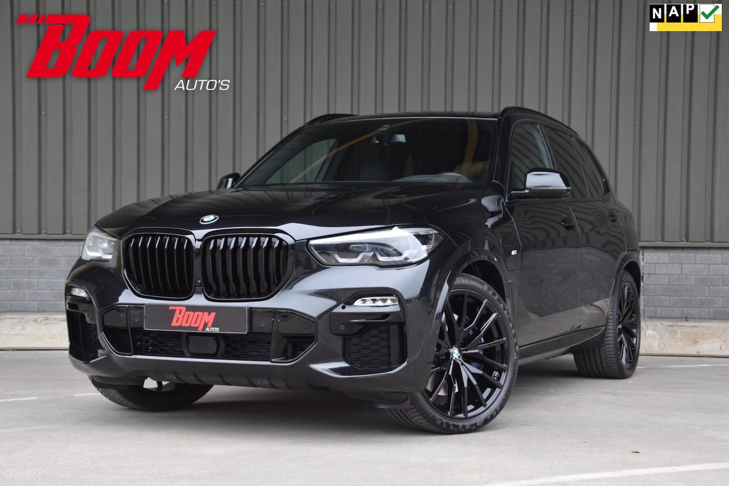 BMW X5 - XDrive45e M-Sport Shadow High Executive 22INCH/CARPLAY/CAMERA - AutoWereld.nl
