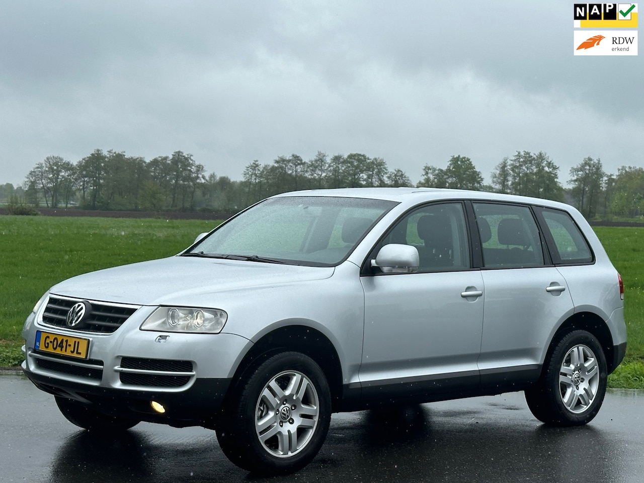Volkswagen Touareg - 3.2 V6 | Nap | Clima | Youngtimer | Nette Auto - AutoWereld.nl