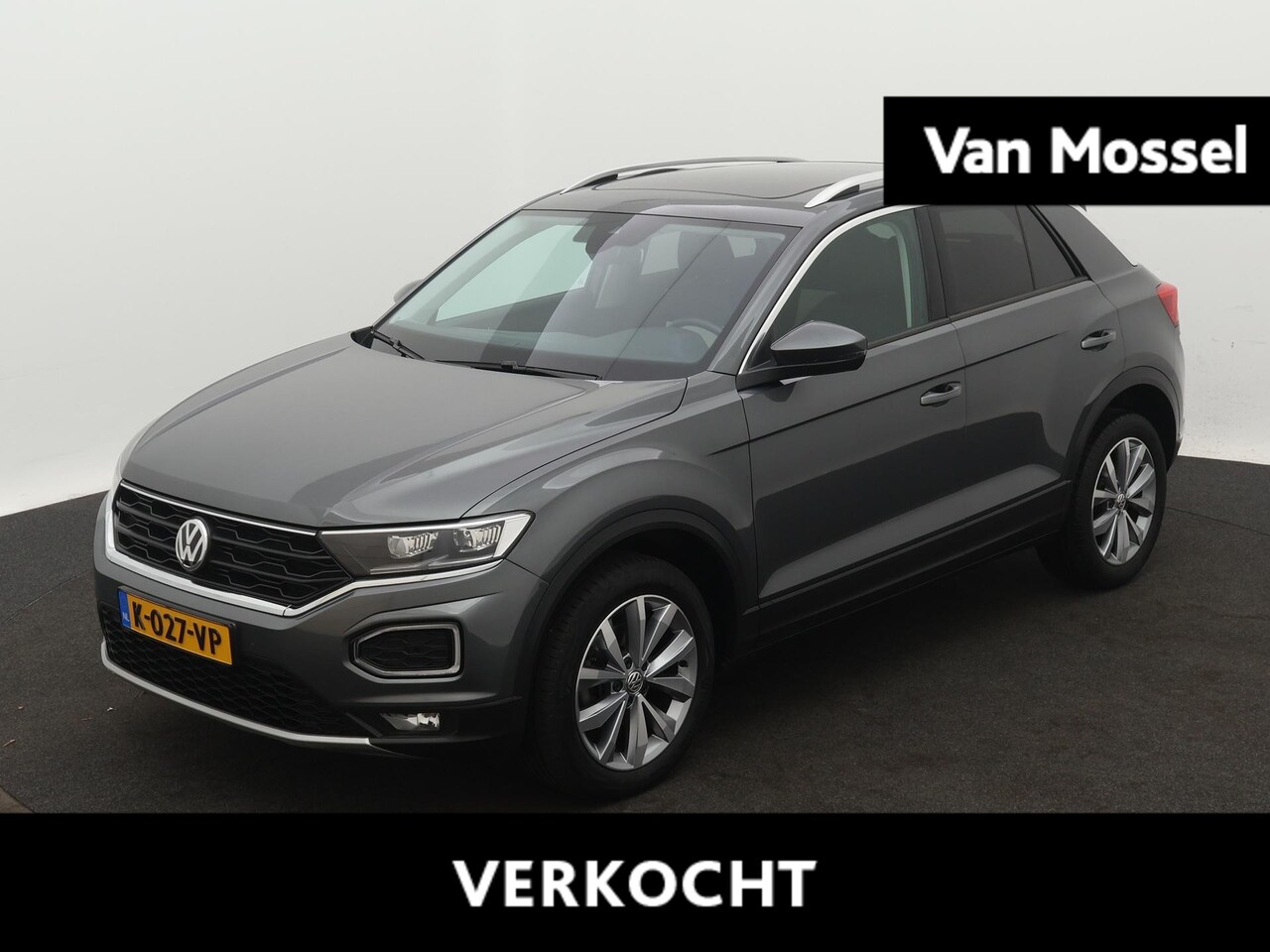 Volkswagen T-Roc - 1.5 TSI Sport | Automaat | Panorama Schuif/Kantel Dak | Lederen Bekleding | Stoelverwarmin - AutoWereld.nl