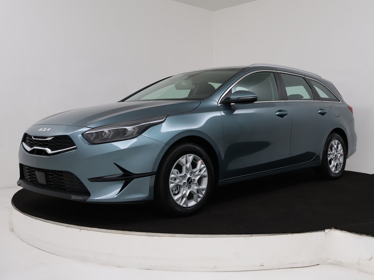 Kia Cee'd Sportswagon - Ceed 1.5 T-GDi DynamicLine - AutoWereld.nl