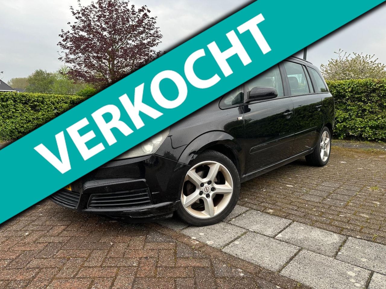 Opel Zafira - 1.8 Executive Airco/CLIMA 7 persoons Elek. ramen - AutoWereld.nl