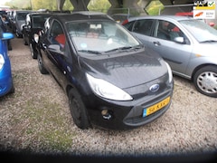 Ford Ka - 1.2 Titanium st bekr airco elek pak nap apk