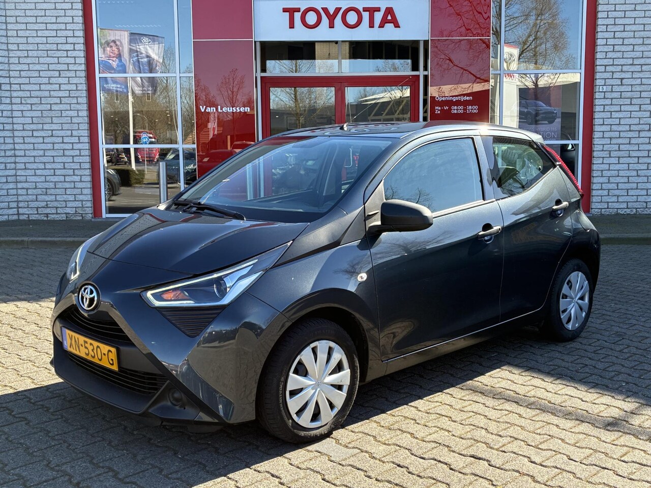 Toyota Aygo X - X-FUN AIRCO BLUETOOTH ELEK-RAMEN ALL-SEASONS RADIO NL-AUTO DEALER-ONDERHOUDEN - AutoWereld.nl