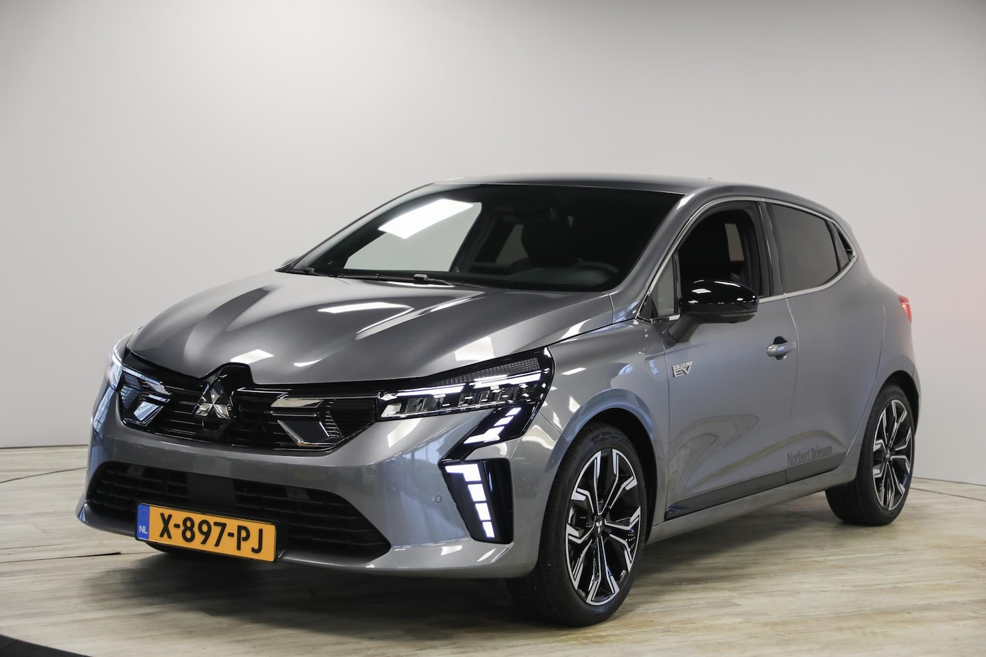 Mitsubishi Colt - 1.6 HEV Instyle Hybrid | 360 Camera | Apple Carplay | Cruise Adaptief - AutoWereld.nl