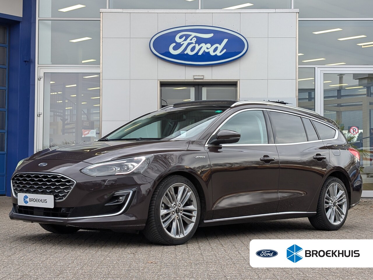 Ford Focus Wagon - 1.0 EcoBoost Vignale | Panoramadak | B&O Audio | Adap. Cruise | Elektrisch glazen panorama - AutoWereld.nl