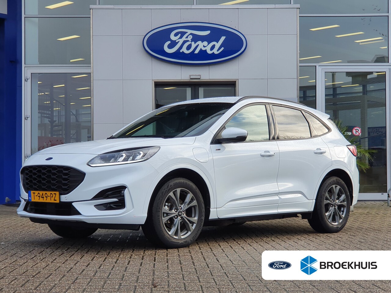 Ford Kuga - 2.5 PHEV ST-Line Camera | 18 Inch LMV | Navigatie | Parksens. - AutoWereld.nl