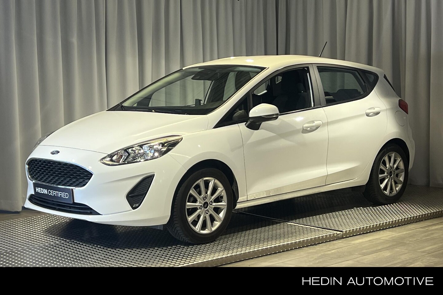 Ford Fiesta - 1.1 Trend nieuw model | Trekhaak | Lichtmetaal| All weather banden - AutoWereld.nl
