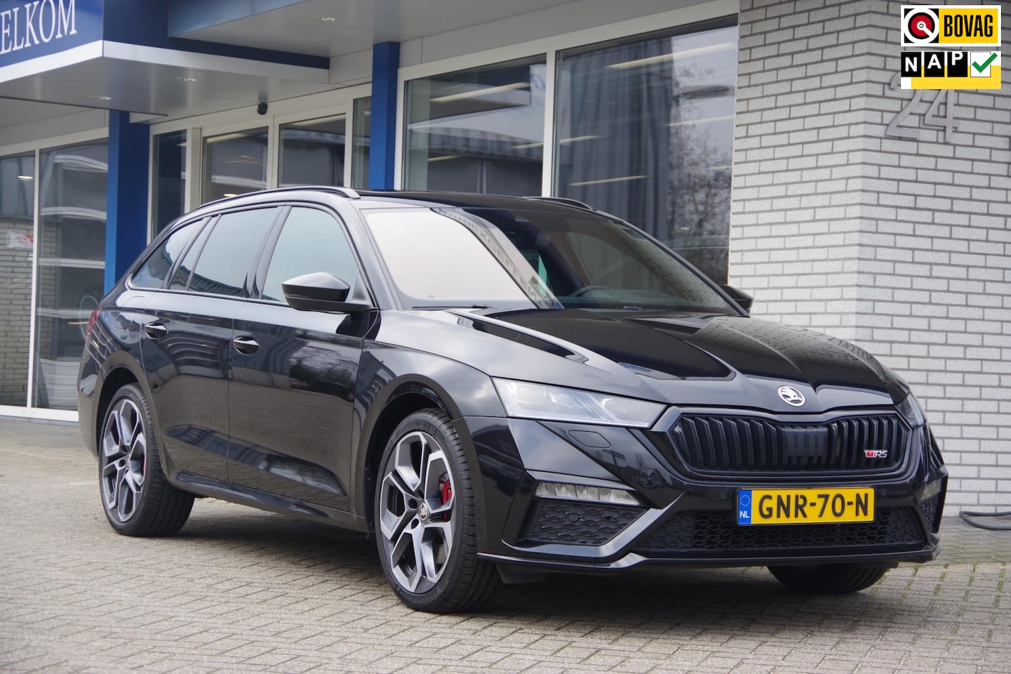 Skoda Octavia Combi - 1.4 TSI RS iV Hybrid Automaat Panoramadak Leer/Alcantara - AutoWereld.nl
