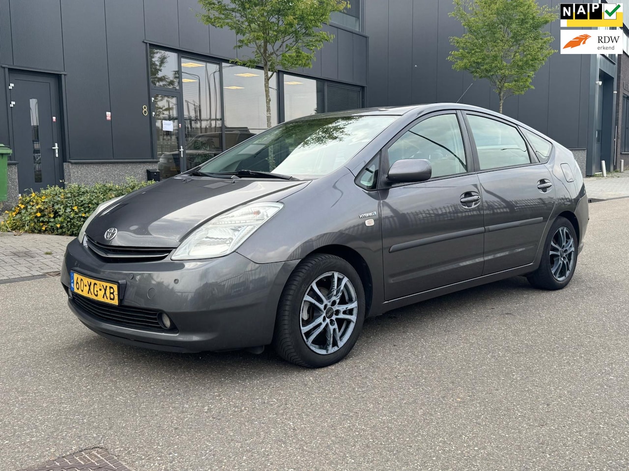 Toyota Prius - 1.5 VVT-i Comfort ECC/NAP/APK - AutoWereld.nl