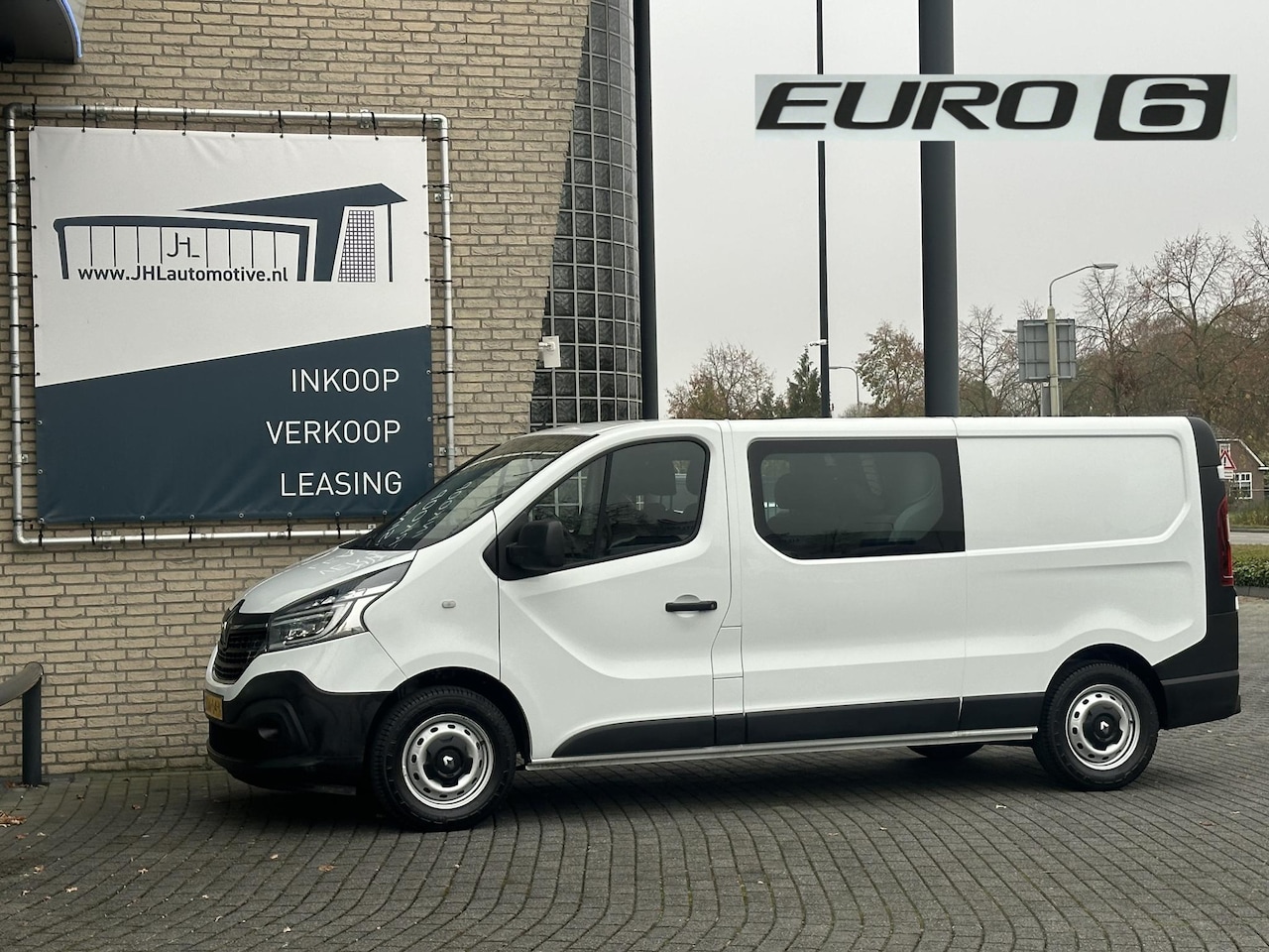 Renault Trafic - 1.6 dCi 95 T29 L2H1 DC*A/C*NAVI*CRUISE*TEL*PDC* - AutoWereld.nl