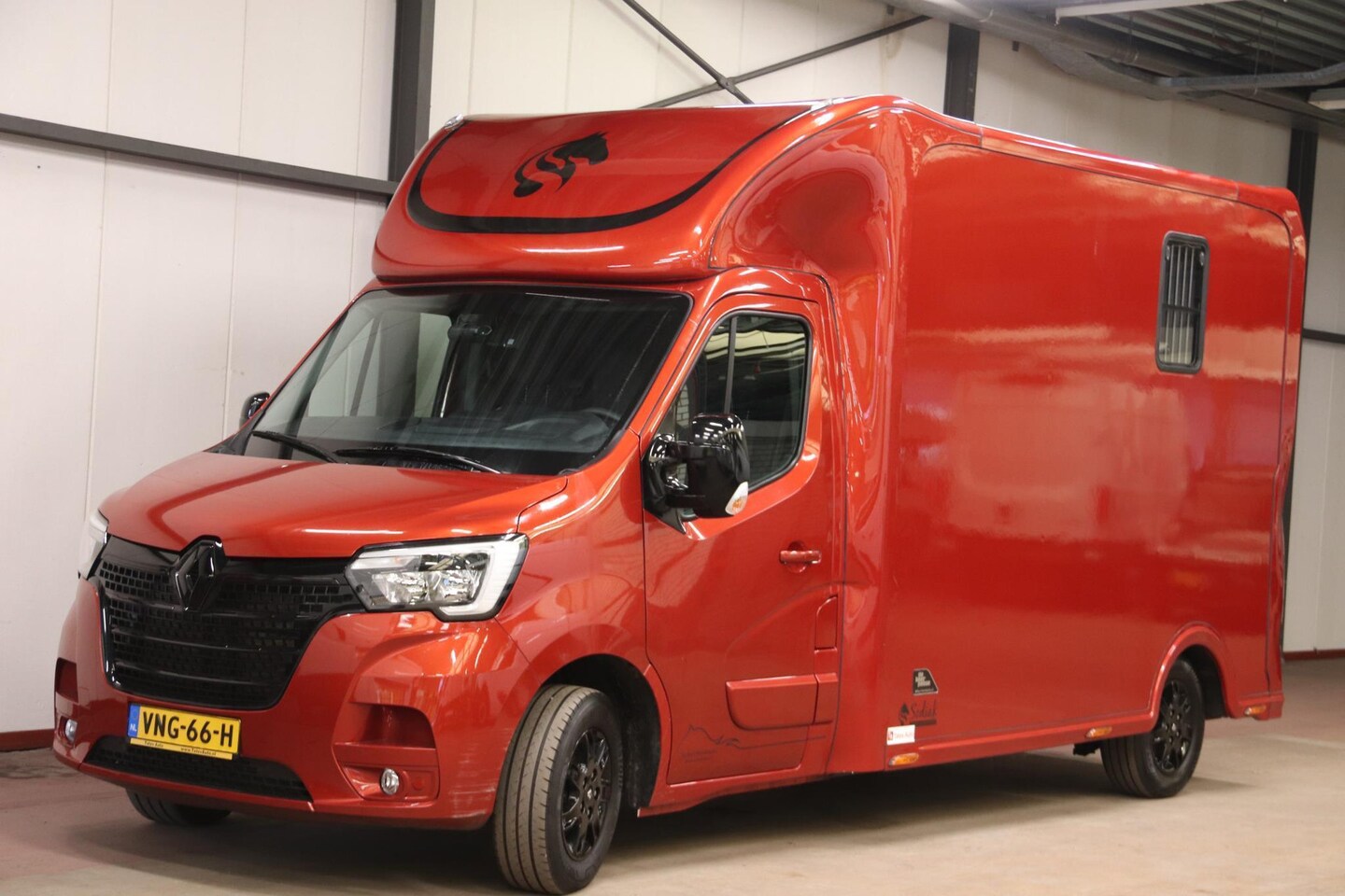 Renault Master - Sodiak 180P Paardenwagen Horsetruck PAARDENVERVOER Renault Master T35 2.3 dCi 180 Paardenw - AutoWereld.nl