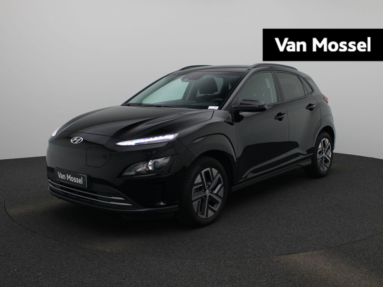 Hyundai Kona Electric - EV Fashion 39 kWh Navigatie | Climate Control | Cruise Control | Parkeersensoren Achter | - AutoWereld.nl