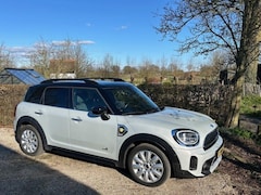 MINI Countryman - 2.0 Cooper S E ALL4 Chili Automaat 1 JAAR BOVAG GARANTIE