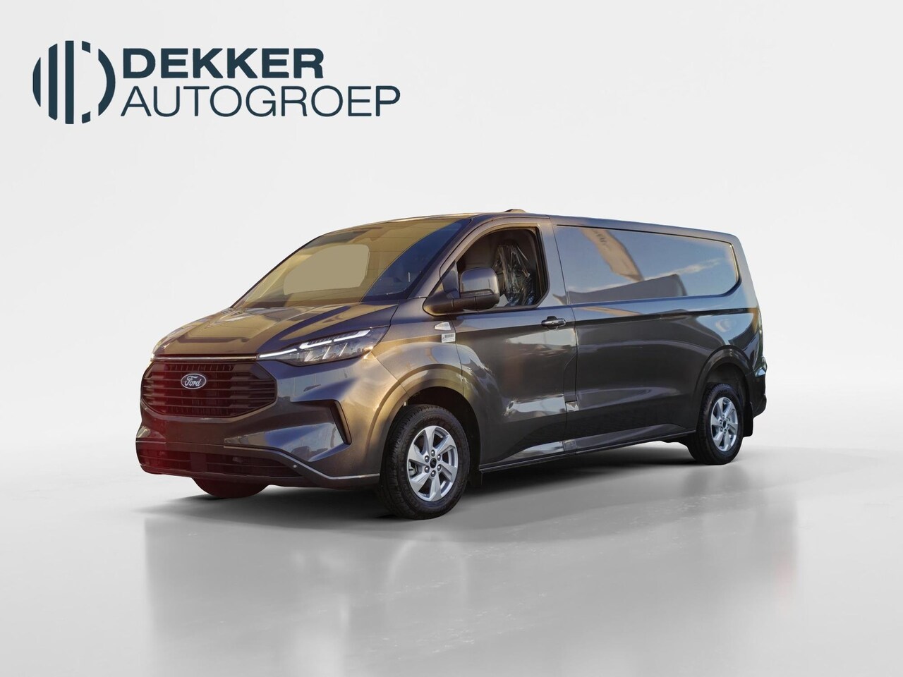 Ford Transit Custom - 320 2.0 TDCI L2H1 Limited - BPM vrij! - SHOWROOMVOORDEEL - RIJKLAAR PRIJS - AutoWereld.nl