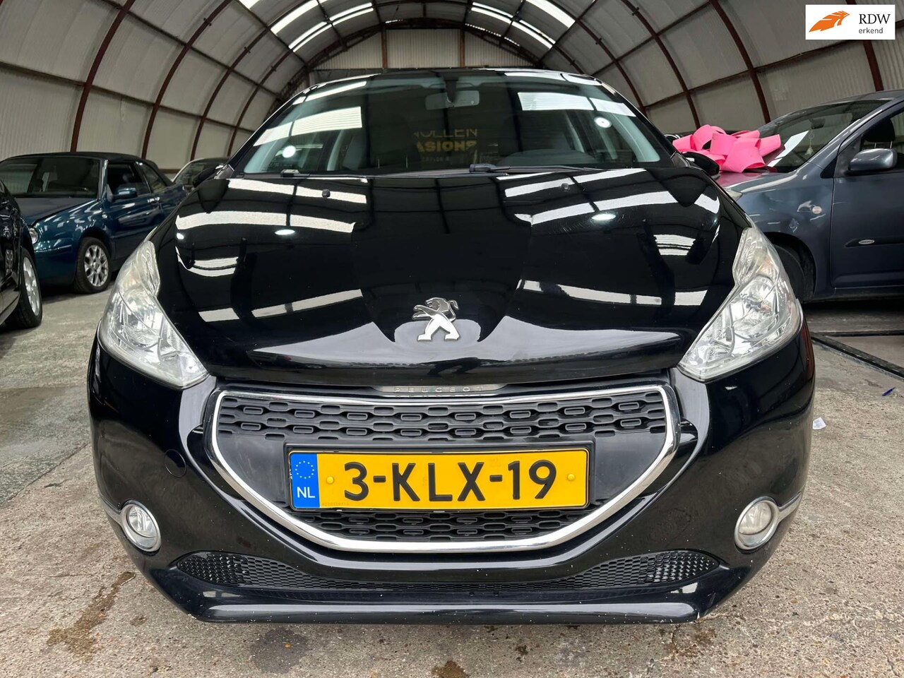 Peugeot 208 - 1.0 VTi Active incl nieuwe apk en garantie ! - AutoWereld.nl