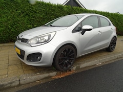 Kia Rio - 1.2 CVVT SUPER PACK-Carplay navi-Blth-Usb-Airco