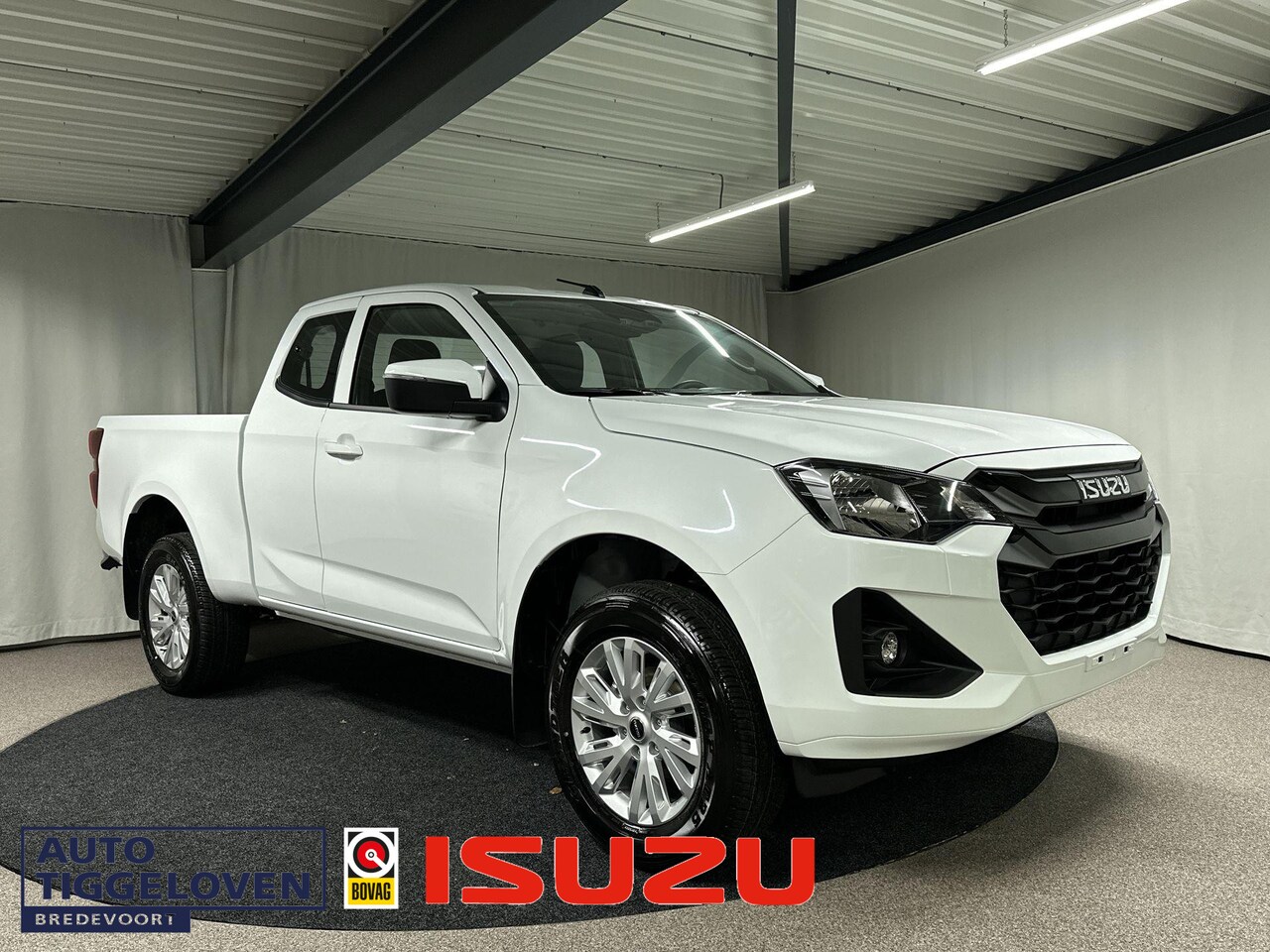 Isuzu D-Max - 1.9 Extended Cab LS Automaat 3500KG Trekgewicht BPM VRIJ! - AutoWereld.nl
