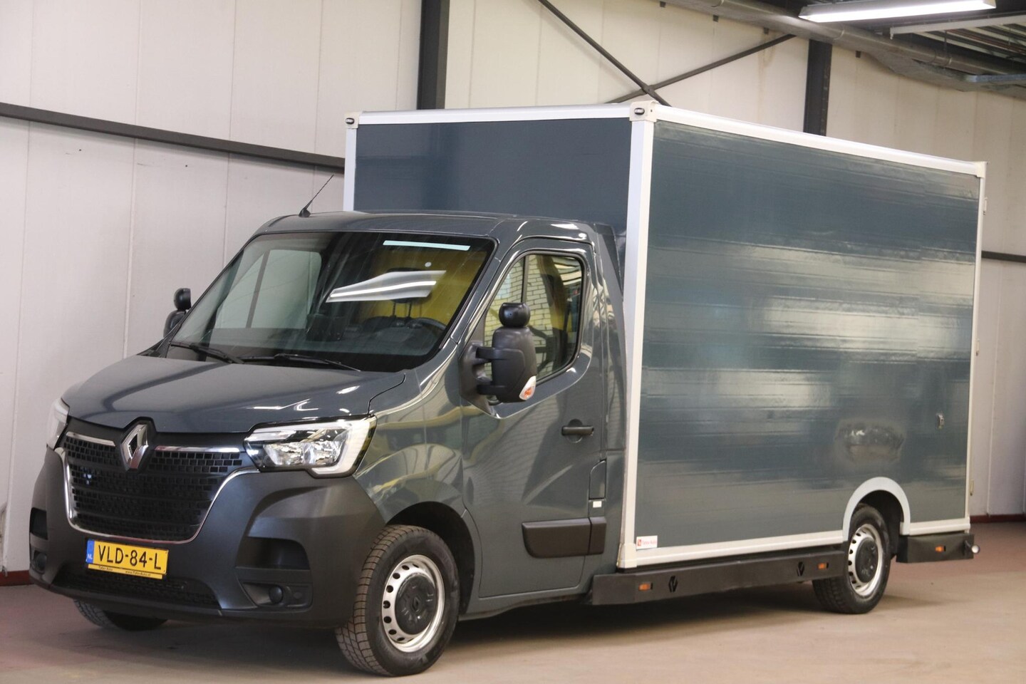 Renault Master - LOWLINER VERKOOPWAGEN LEASE vanaf 258 EURO p/mnd - AutoWereld.nl