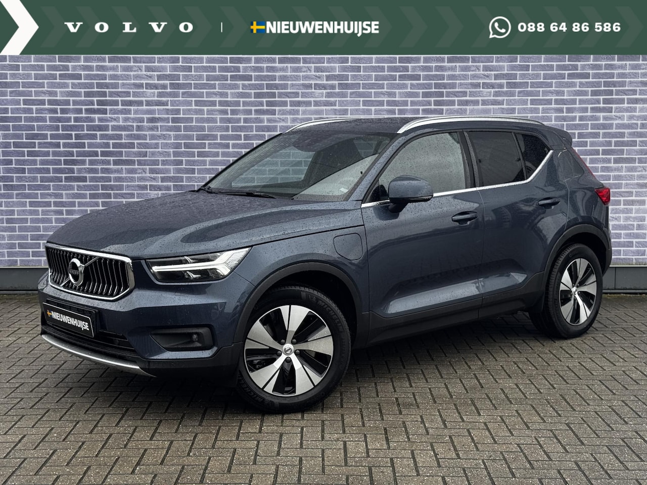 Volvo XC40 - T4 Recharge Inscription Expression | Navi | Adaptieve Cruise | Getint Glas | Stoel-/Stuurv - AutoWereld.nl